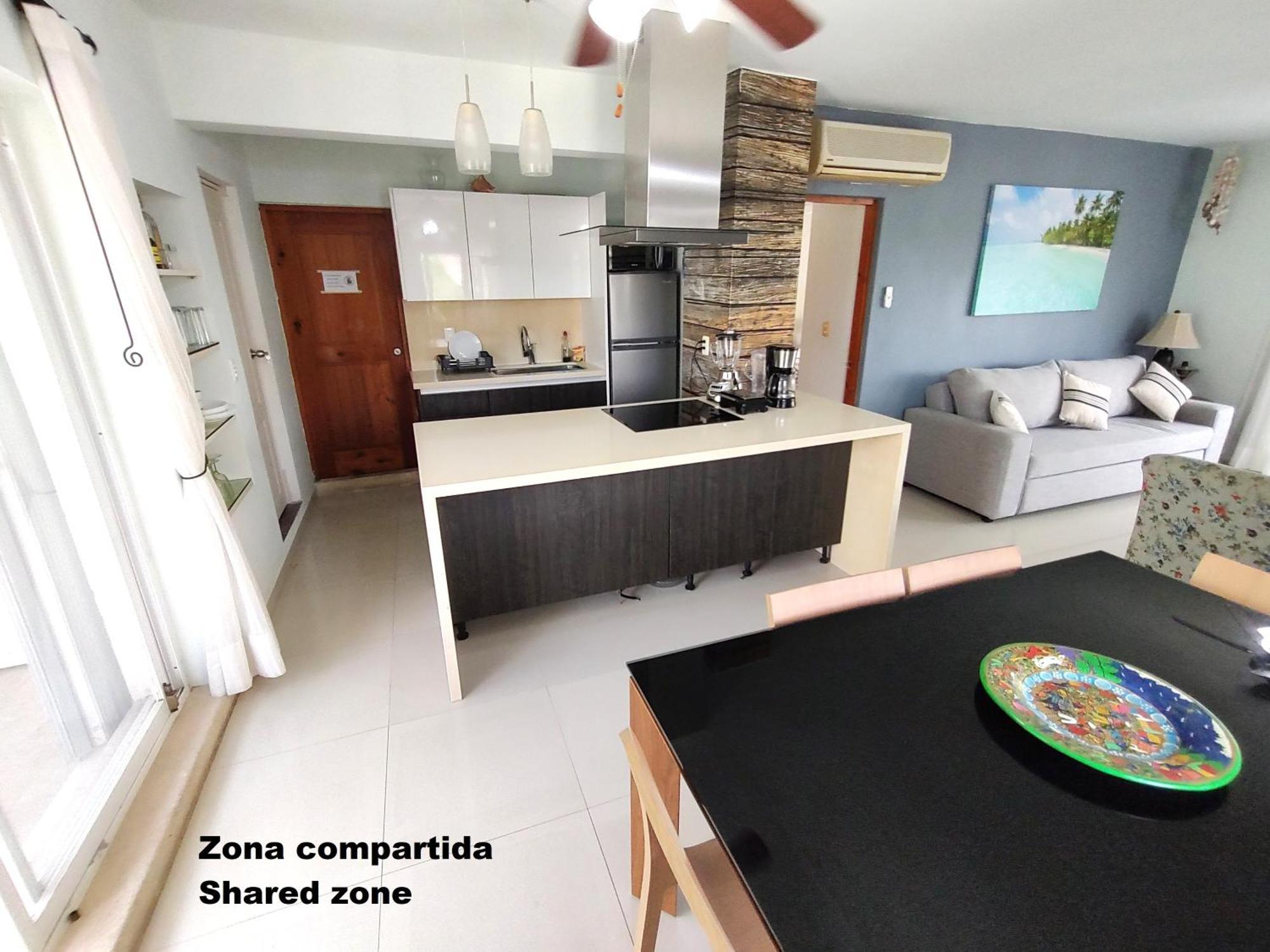 Private Rooms In A Hotel-Type Apartment - Super Located Пуерто Авентурас Екстериор снимка